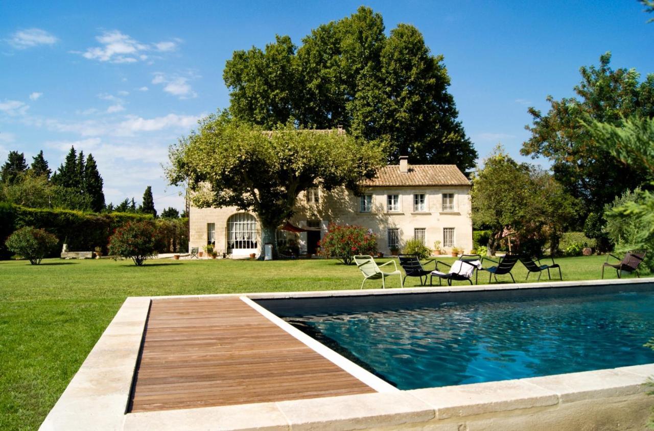 La Ferme De Gigognan Bed and Breakfast Avignon Buitenkant foto