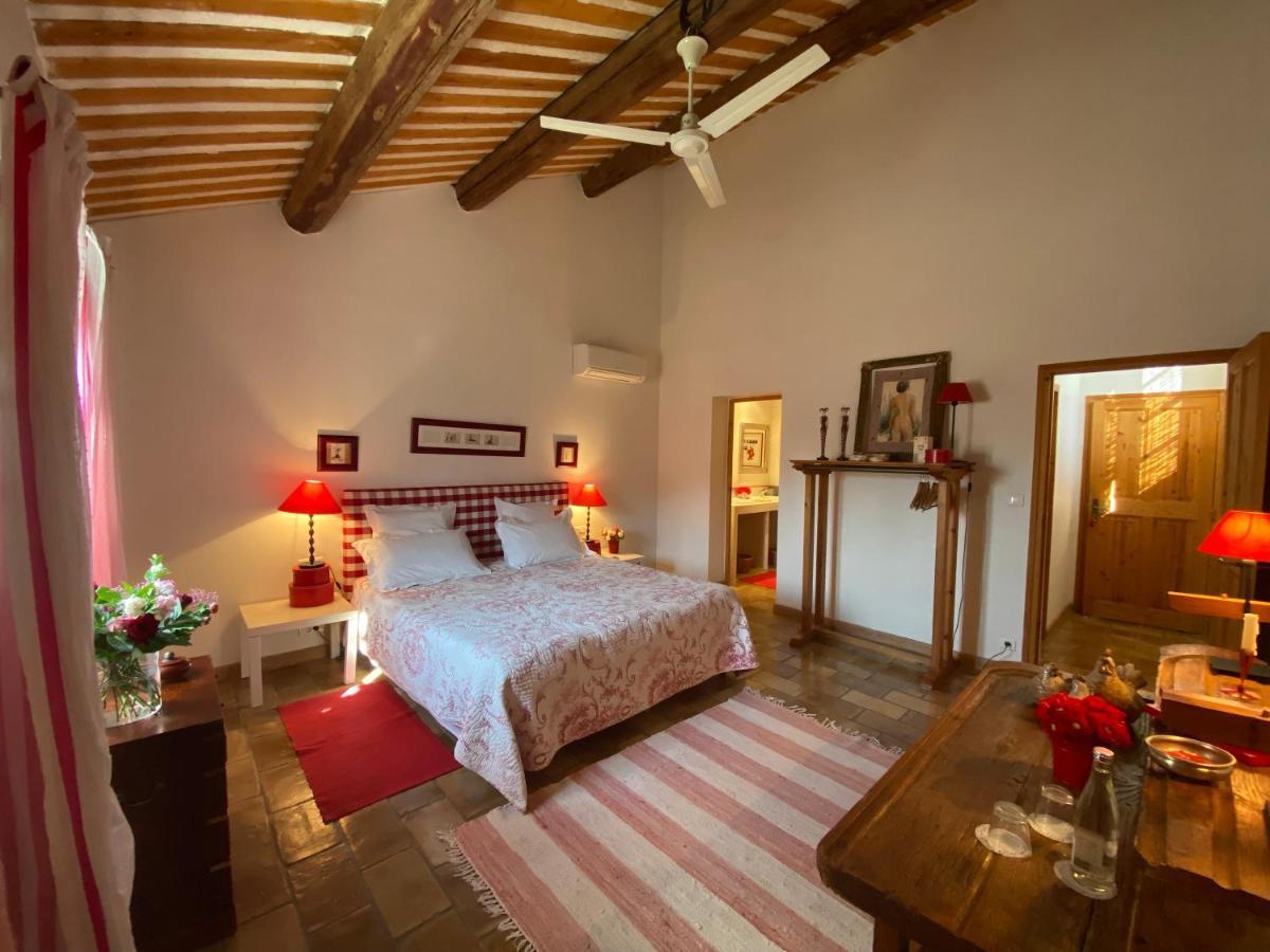La Ferme De Gigognan Bed and Breakfast Avignon Buitenkant foto