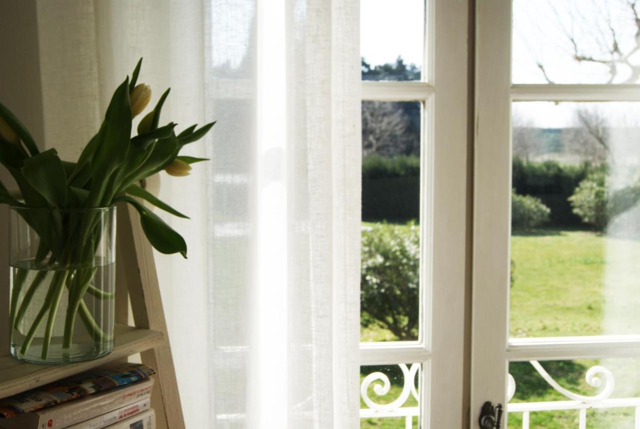 La Ferme De Gigognan Bed and Breakfast Avignon Buitenkant foto