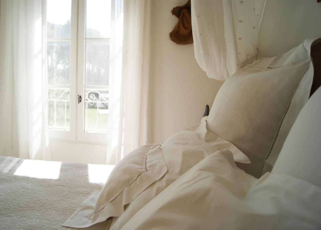 La Ferme De Gigognan Bed and Breakfast Avignon Buitenkant foto